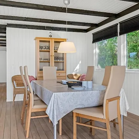 度假居 Orn - 5m From The Sea By Interhome Binderup Strand